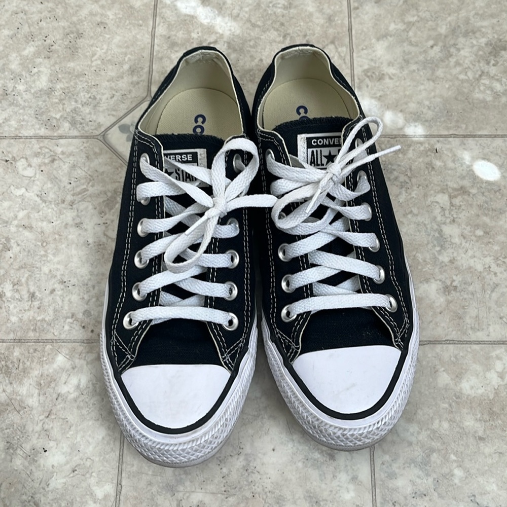 Black low top Converse